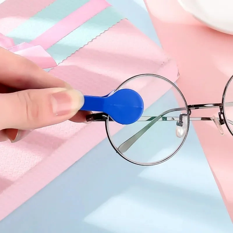 Two-Sided Microfiber Glasses Cleaning Brush